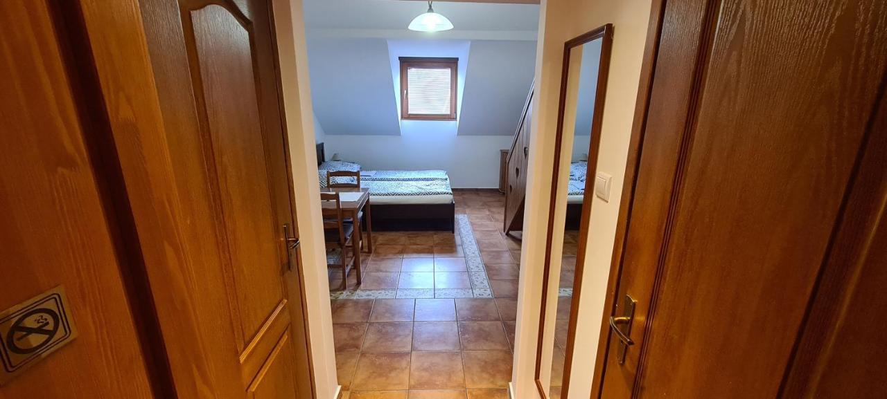 Gyulai Fuerdoe Apartman Екстериор снимка